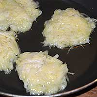 Cartofi de cartofi hashbraun sau draniki de la makdonalds, retete de chifle