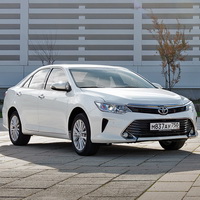 Végső Toyota Camry vagy hasmagasság Toyota Camry