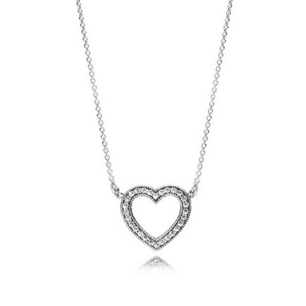 Кулон серце (78 фото) золоті і срібні моделі у вигляді сердечка кулони-половинки з бісеру або