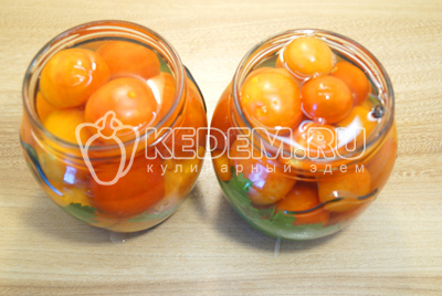 Мариновані помідори черрі з петрушкою, покроковий рецепт з фото - заготовки