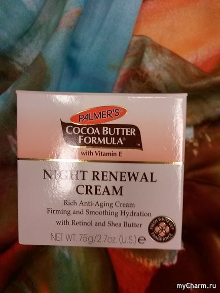 O atingere delicioasă a nocturnei din crema de reînnoire a nocturnului de palmier - untul de cacao din palmer