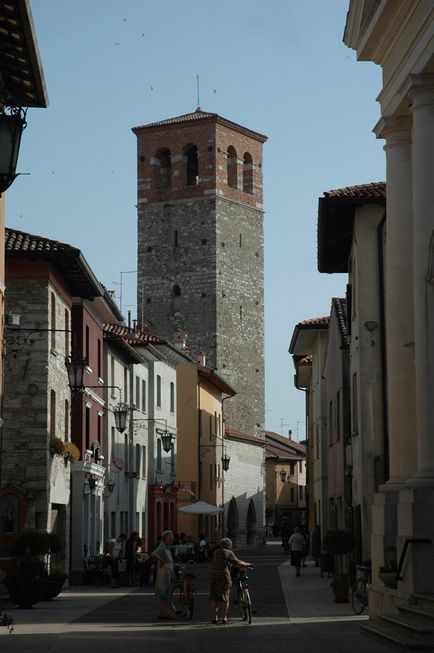 Nyaralás Bibione Bibione útmutató (Valgrande Vallezina Giant) Nyaralás Bibione Bibione útmutató