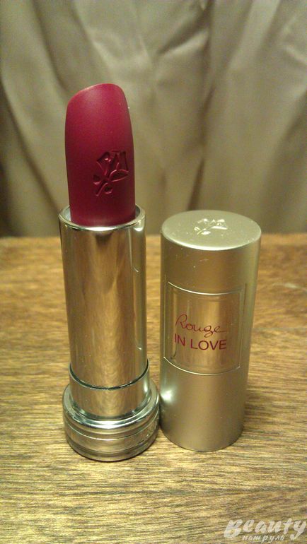 Відгуки про стійку губну помаду lancome rouge in love