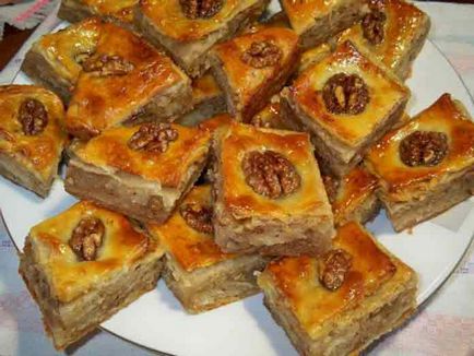 Baklava miere la domiciliu, pregătirea rețete