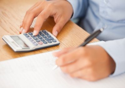 Taxa de servitute pe teren este modul în care se calculează, o estimare proporțională, un raport asupra acesteia,