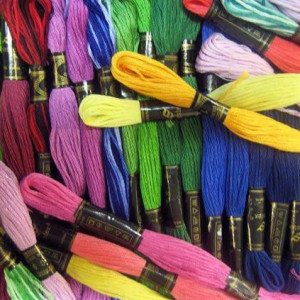 Плетіння фенечек на стрічках - фенечка вікіпедія