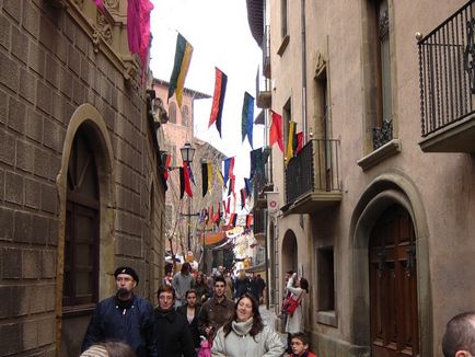 Katalónia vágta és legendák (Besalú, Vic, Cardona) fényképes