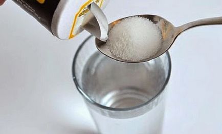 Полоскання горла содою і сіллю, йодом (пропорції)