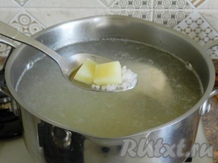 Lé sós uborka - készül lépésről lépésre fotókkal