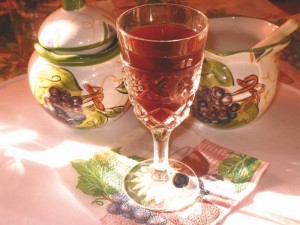 Рецепт домашньої малиновою настоянки на горілці або коньяку