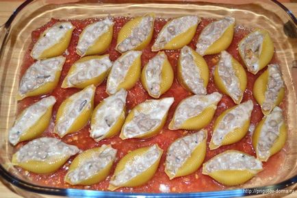 Рецепт - фаршировані макарони під соусом бешамель