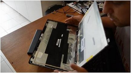 Self-csere Lenovo g580 laptop mátrix (20150)