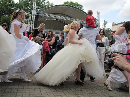 Runaway Bride Hermitage (67 fotó)