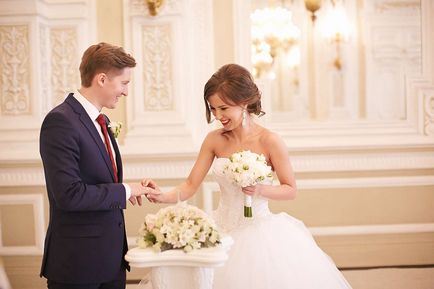 Taxele în Rusia, o plimbare în tspkio, palatul nunții numărul 1, grația fregată