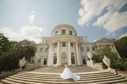 Taxele în Rusia, o plimbare în tspkio, palatul nunții numărul 1, grația fregată