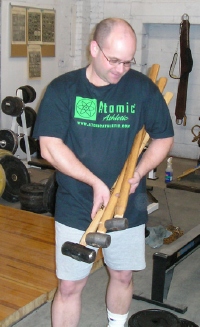 Erősítő edzés egy kalapáccsal, 1. rész alapjait és berendezések