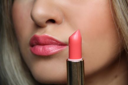 Соковита помада l oreal color riche № 371 pink passion відгуки