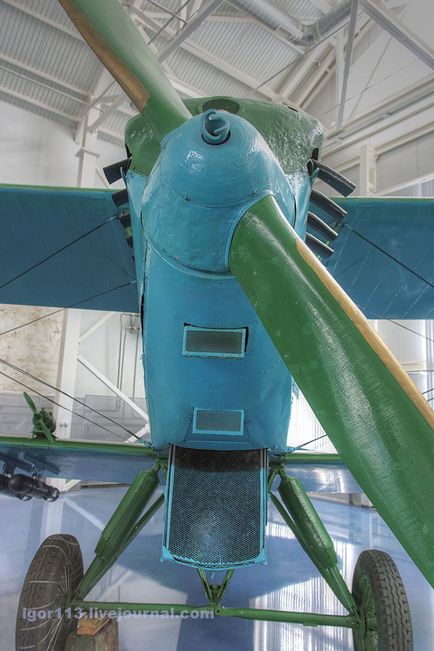 Avionul sovietic de recunoaștere r-5