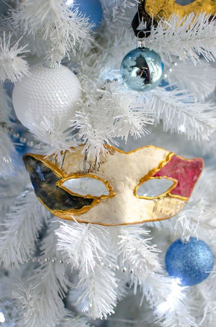 Készítsen egy darab bőrt a karneváli maszk „az egész világ