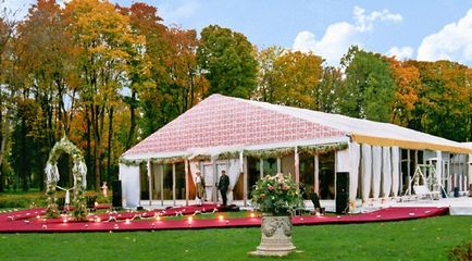 Nunta în afara orașului în cort - un nou format de sărbători