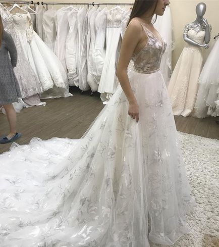 Mireasa salon de nunta - @wedding_dress_kiev - s instagram profil, ink361
