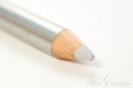 Свотч олівця для очей lancome le crayon miracle lumiere defatigante - маленьке диво