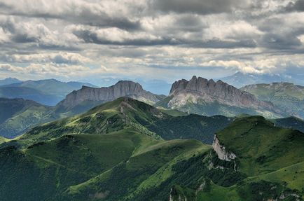 Тхач великий і малий