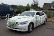 Прикраса автомобіля на весілля оформлення весільного автомобіля прикраса весільного кортежу - ооо