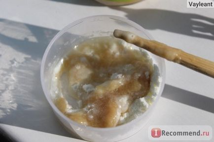 Îngrijirea facială la domiciliu (creme, măști, scrumi, coajă și t