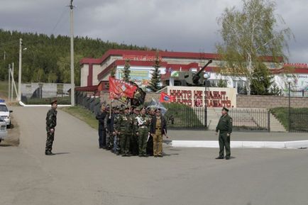 O întâlnire a veteranilor grupului nordic de trupe - un veteran al lui Bashkortostan, a avut loc în cartierul Abzelilov