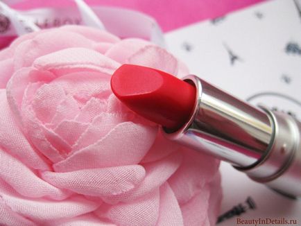 Bright rúzs Lancome rouge szerelmes