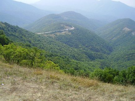 Загадкові дольмени Кавказу краснодарський край і Адигея