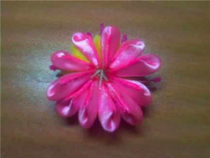 Hair clip de cinism în tehnica tsumami kanzashi - târg de maeștri - manual, manual