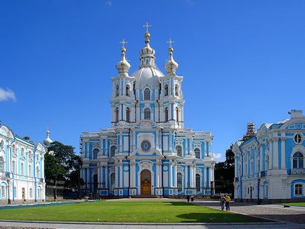 Будівля Смольного wiki факти про росії