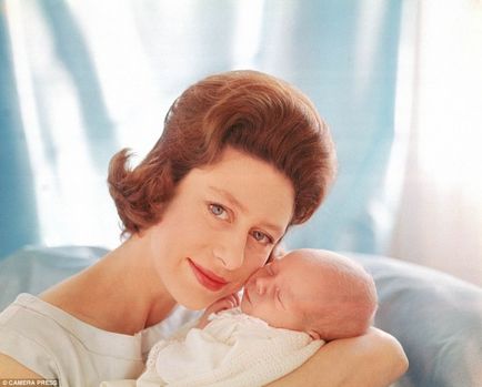 30 Fotografii din arhiva familiei regale britanice realizate de Lord Snowdon
