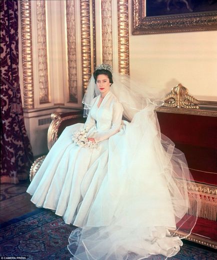 30 Fotografii din arhiva familiei regale britanice realizate de Lord Snowdon