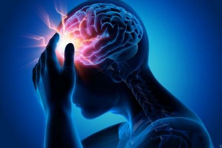 4 Semnele principale ale unui accident vascular cerebral