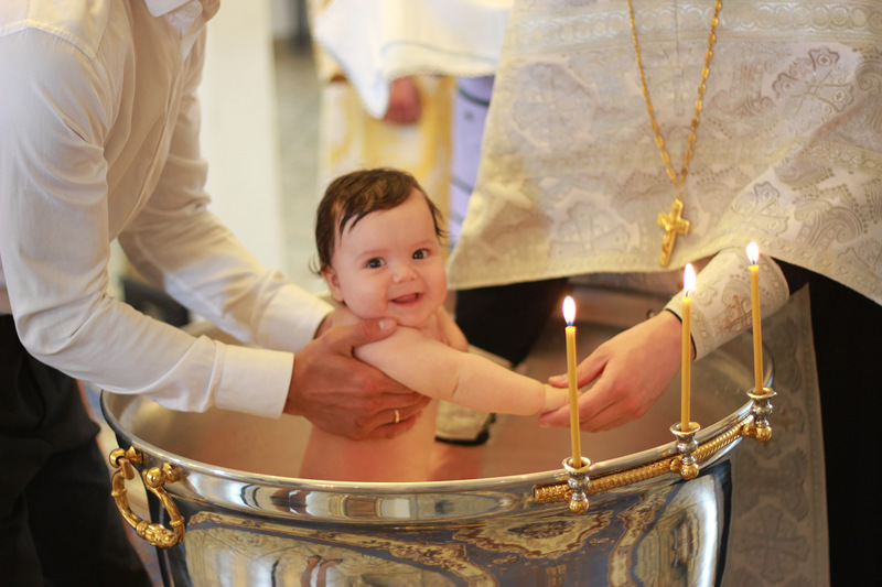 Ce trebuie să știți înainte de sacramentul botezului