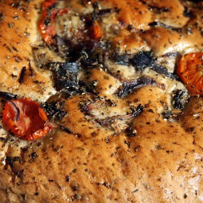 Focaccia, 20 recept fotókkal a helyszínen - a plakát-élelmiszeripari