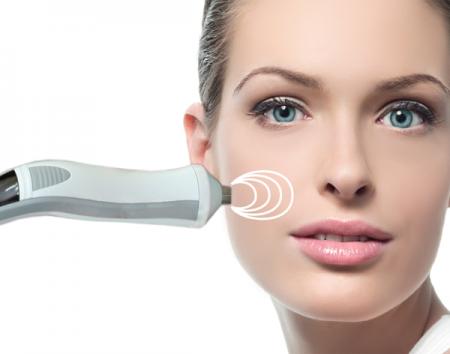 Fotorejuvenare - îngrijirea pielii facială la un nou nivel