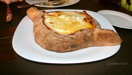 În cazul în care să mâncați khachapuri în Georgia Adjara, Guriy, Imereti Khachapuri în Batumi