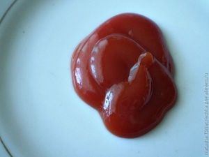 Гречка з м'ясом в томатному соусі
