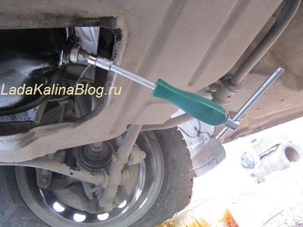 Útmutató az olajcsere a motorban - Lada Kalina blog - egy könnyű dolog