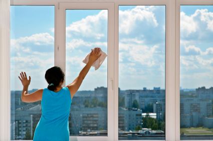 Cum să îngrijiți corespunzător ferestrele și ușile metalice - recomandări din publicația 