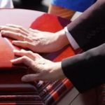 Cum se desfășoară înmormântarea evreiască, serviciul municipale de servicii funerare