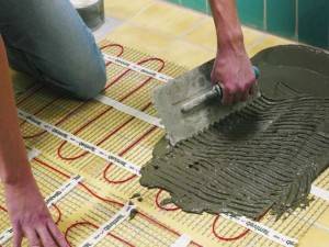 Як зробити теплу підлогу своїми руками - матеріали, способи і технології