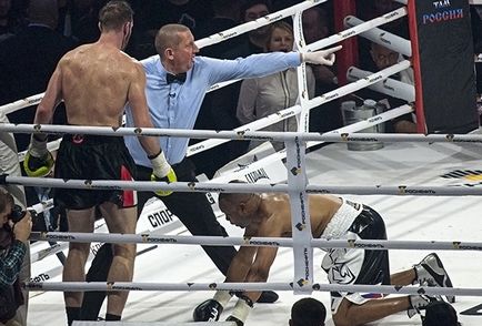 Cine avea nevoie de o bătaie indicativă a roiului lui Johns în boxul din Rusia și sporturile MMA