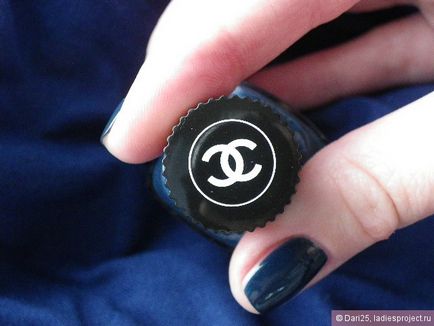 Лак для нігтів le vernis nail colour (відтінок № 553 blue rebel) від chanel - відгуки, фото і ціна