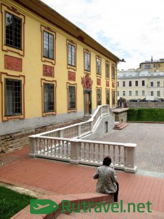 Nyári Palota Nagy Péter - a fotó a palota, az üzemeltetés, a jegyek árára, útvonalak és egyéb