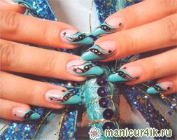 Divatos Nail Design - Spring 2012 (fotók)